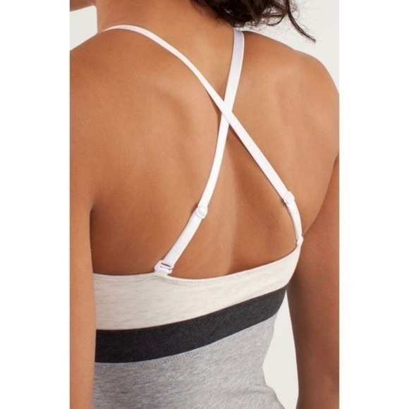 Lululemon • Contentment Triangle Tank Heathered Silver Slate/Polar Cream - Picture 10 of 11